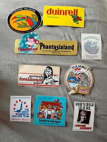 Verzameling ~ Pretpark Stickers beschikbaar voor biedingen