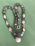 Grijs wit agaat ketting, Ophalen of Verzenden, Nieuw, Steen of Mineraal