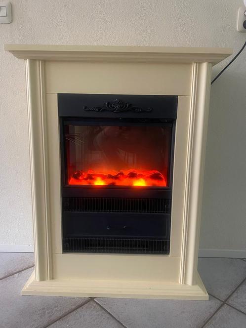 Sfeerhaard met schouw,, Huis en Inrichting, Haarden, Zo goed als nieuw, Elektrische haard, Ophalen