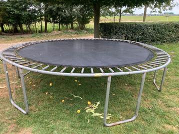 Magic circle trampoline beschikbaar voor biedingen