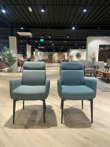 nu of nooit! 4x Armstoel Skylar beschikbaar voor biedingen