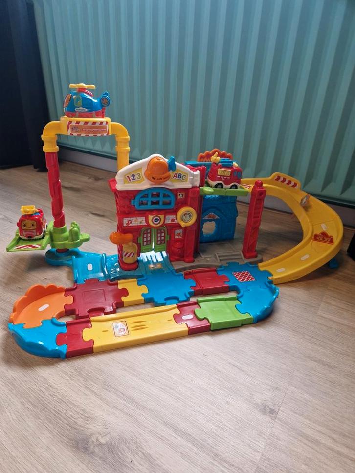 Toet toet brandweerkazerne, Kinderen en Baby's, Speelgoed | Vtech, Gebruikt, 2 tot 4 jaar, Ophalen