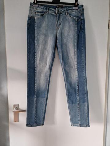 Expresso Jeans confectiemaat 40 beschikbaar voor biedingen