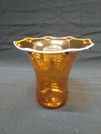 Tulpvormig cognac kleurig vaasje, Huis en Inrichting, Woonaccessoires | Vazen, Overige kleuren, Aardewerk of Porselein, Ophalen of Verzenden