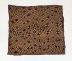 Oud Afrikaans Kleedje Raffia Kuba, Antiek en Kunst, Kunst | Niet-Westerse kunst, Ophalen of Verzenden