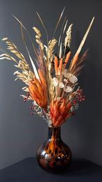 Droogbloemen gebonden boeket met bruine glazen vaas H57 cm, Huis en Inrichting, Ophalen of Verzenden, Nieuw