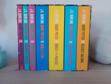 verzamel doos Harry Potter-boeken, goede staat beschikbaar voor biedingen