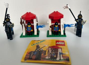 Lego 6035 Castle Guard / Castle Black Falcons beschikbaar voor biedingen