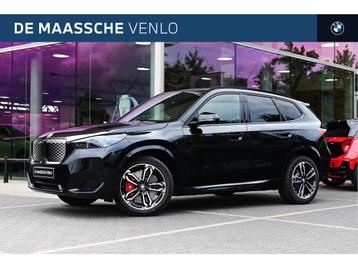 BMW iX1 eDrive20 M Sport / Panoramadak / Trekhaak / Sportsto beschikbaar voor biedingen