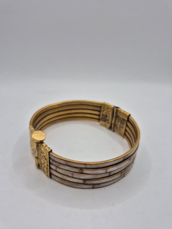 Messing armband met parelmoer,  vintage, Sieraden, Tassen en Uiterlijk, Antieke sieraden, Armband, Overige materialen, Ophalen of Verzenden