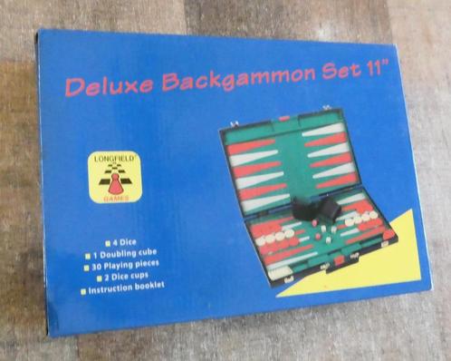 Backgammon magnetisch koffer in doos. Vanaf 6 jaar. NIEUW, Hobby en Vrije tijd, Gezelschapsspellen | Bordspellen, Nieuw, Een of twee spelers