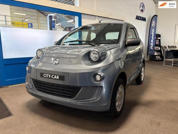 eMinauto van Aixam Access Incl. webasto en achteruitrijcamer beschikbaar voor biedingen