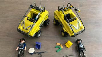 Playmobil 2 amfibievoertuigen met gangster, politieman beschikbaar voor biedingen
