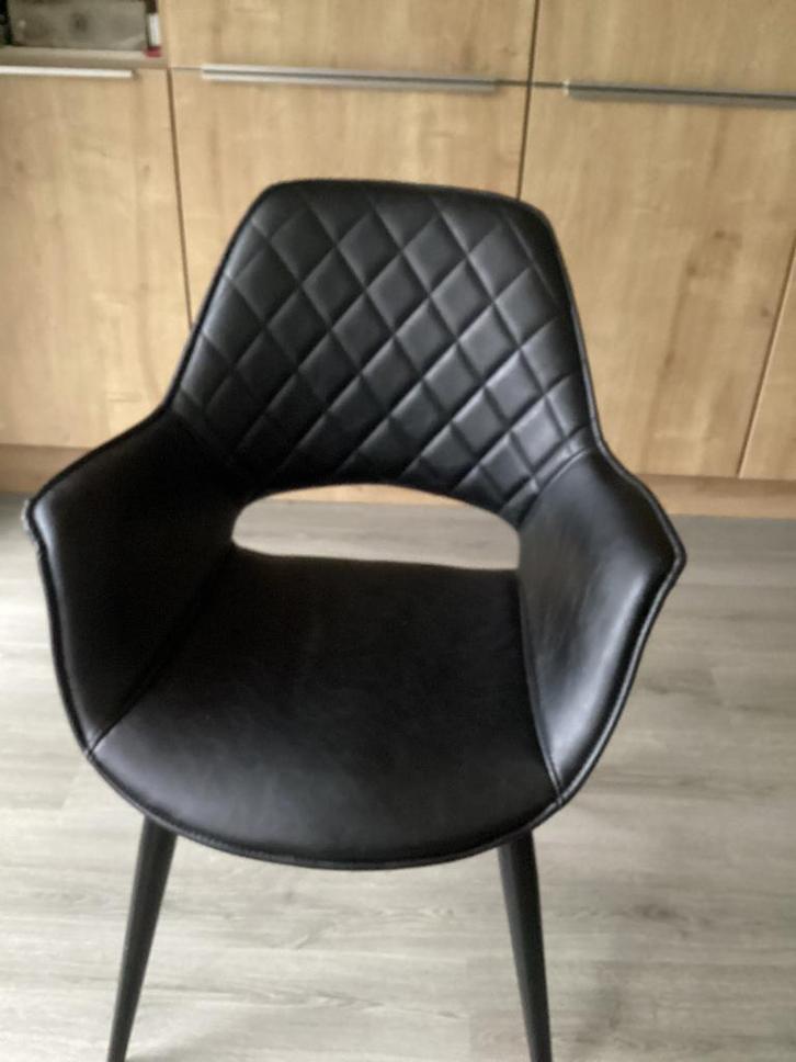 Eetkamerstoel imitatie leer, Huis en Inrichting, Stoelen, Zo goed als nieuw, Twee, Overige materialen, Zwart, Ophalen