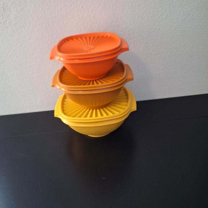 Tupperware bakken met sterdeksel, Huis en Inrichting, Keuken | Tupperware, Overige typen, Ophalen of Verzenden