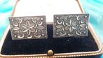Oude Manchetknopen met Zilveren Bloemdecoratie. GRATIS Verz., Sieraden, Tassen en Uiterlijk, Antieke sieraden, Manchetknopen, Zilver