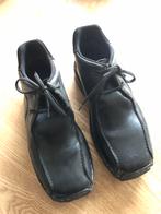 Nog zeer mooie ZWARTE LEREN RIEKER HEREN SCHOENEN maat 42, Ophalen of Verzenden, Zo goed als nieuw, Zwart