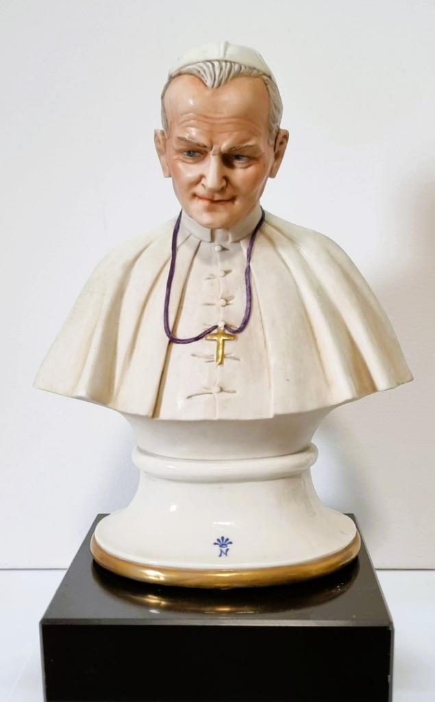 Capodimonte porselein beeld van Paus., Antiek en Kunst, Curiosa en Brocante, Ophalen of Verzenden