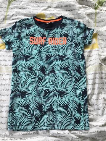 T-shirt maat 158/164 beschikbaar voor biedingen