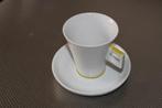 kop en schotel dolce gusto z.g.a.n (cappuccino), Ophalen of Verzenden, Zo goed als nieuw, Bord(en), Overige stijlen