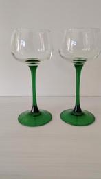 Franse Retro Vintage wijnglazen op groene voet Alsace, Verzamelen, Glas en Borrelglaasjes, Ophalen of Verzenden, Zo goed als nieuw