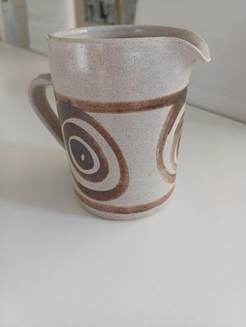 Abaty Stoneware Wales Swirl Jug Creamer Hand Thrown Vintage beschikbaar voor biedingen
