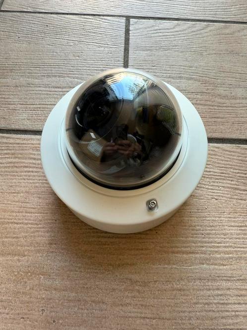 Panasonic WV-S2231L IP camera dome, Audio, Tv en Foto, Videobewaking, Zo goed als nieuw, Ophalen of Verzenden
