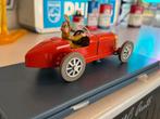 Kuifje Auto - Rode Bugatti Racer - Modelauto, Verzamelen, Stripfiguren, ., Ophalen of Verzenden, Zo goed als nieuw, .