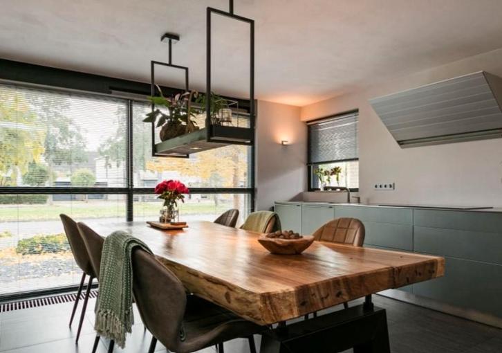 Industriële hanglamp rek / hangplank, Huis en Inrichting, Lampen | Hanglampen, Zo goed als nieuw, 50 tot 75 cm, Metaal, Ophalen