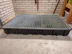 Te koop olie en voeistof lekbak, b120 x l 80x h15 cm., Ophalen