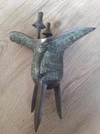 Bronzen Chinese Jue Wijnbeker, Ophalen of Verzenden, Brons