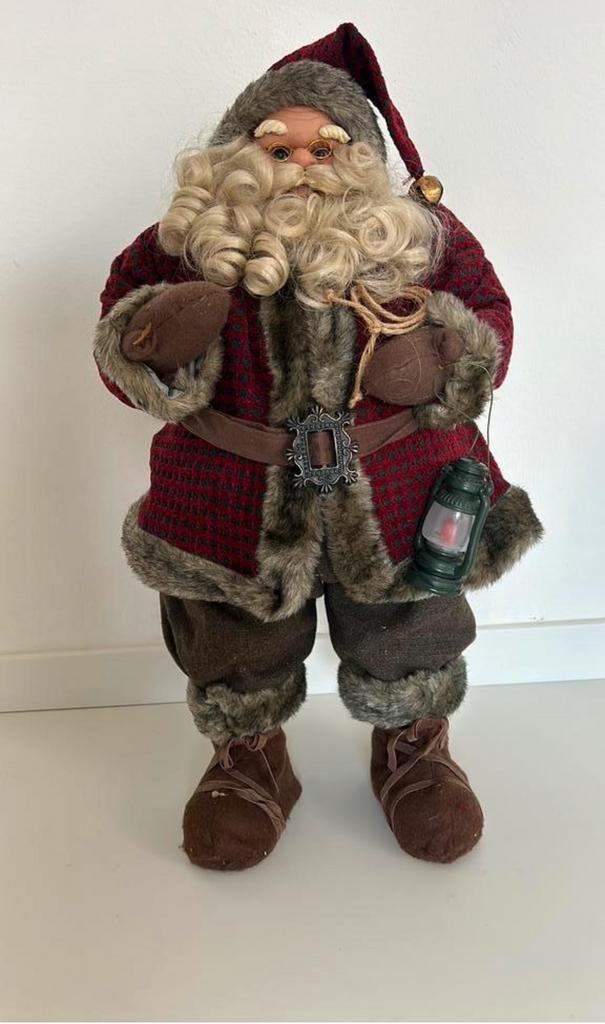 Te koop: mooie kerstman 65 cm hoog, Diversen, Kerst, Ophalen of Verzenden, Zo goed als nieuw