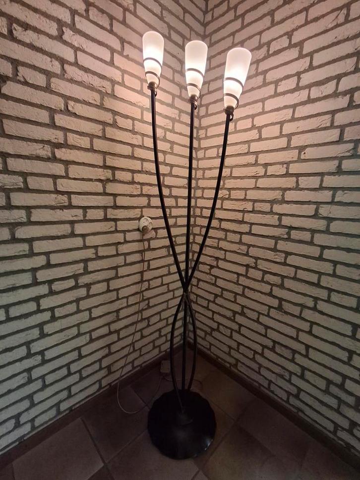 Elegante staande lamp en bijpassende plafondlamp, Huis en Inrichting, Lampen | Vloerlampen, Zo goed als nieuw, 150 tot 200 cm