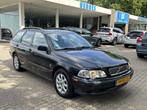 Volvo V40 1.8 Europa werkende Airco APK 8-2026 (bj 2000), Auto's, Oldtimers, Voorwielaandrijving, Stoelverwarming, Leder en Stof