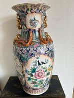 Grote Chinese porseleinen famille rose vaas 72 cm hoog, Ophalen