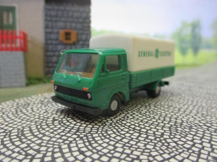Volkswagen LT 28 met huif - Werbemodell General Electric, Hobby en Vrije tijd, Modelauto's | 1:87, Gebruikt, Auto, Herpa, Ophalen of Verzenden