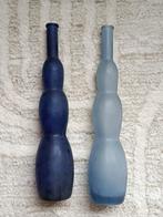 2 leuke blauwe matglas vaasjes / flesjes van Inspiration, Ophalen of Verzenden, Zo goed als nieuw