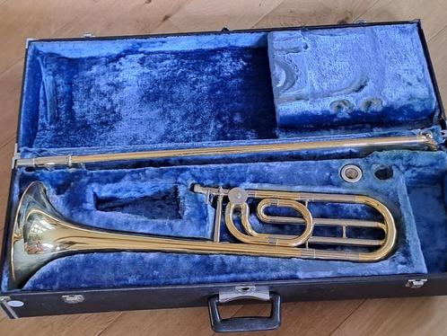 Yamaha YSL-648 F/Bb trombone, Muziek en Instrumenten, Blaasinstrumenten | Trombones, Gebruikt, Tenor, Met koffer, Ophalen of Verzenden