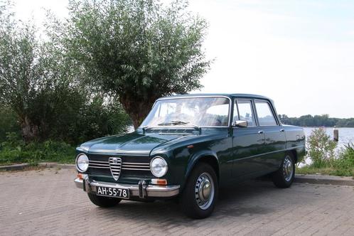 Alfa Romeo Giulia 1300 TI uit 1967 te koop, Auto's, Oldtimers, Particulier, Alfa Romeo, Benzine, Sedan, Handgeschakeld, Groen