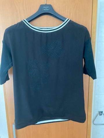Marccain shirt in zwart/wit. Maat 3 beschikbaar voor biedingen