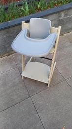 Stokke Tripp Trapp stoel, met tafelblad en babyset, Kinderen en Baby's, Kinderstoelen, Ophalen, Gebruikt, Meegroeistoel