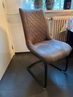 GEZOCHT: Henders en Hazel Armin Stoel - Grijs/Cognac, Huis en Inrichting, Stoelen, Ophalen, Zo goed als nieuw, Vier, Stof