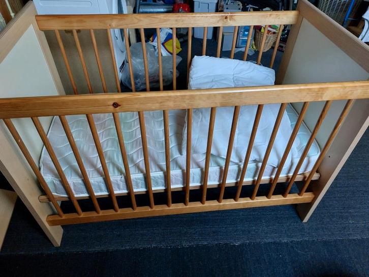 Kinderbedje kinder peuter bed ledikant verstelbaar beuken, Kinderen en Baby's, Kinderkamer | Bedden, Gebruikt, Minder dan 140 cm