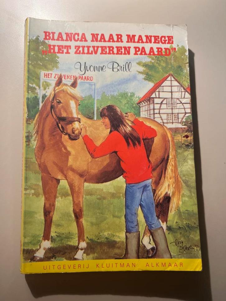 Bianca naar Manege Het Zilveren Paard, Boeken, Kinderboeken | Jeugd | onder 10 jaar, Gelezen, Ophalen of Verzenden