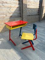 Schooltafeltje met stoeltje, Kinderen en Baby's, Kinderkamer | Tafels en Stoelen, Ophalen of Verzenden, Gebruikt, Tafel(s) en Stoel(en)
