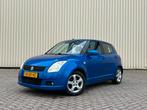 Suzuki Swift 1.5 exclusive 5D 100pk - Nieuwe APK, Auto's, Suzuki, Voorwielaandrijving, Zwart, 4 cilinders, Swift