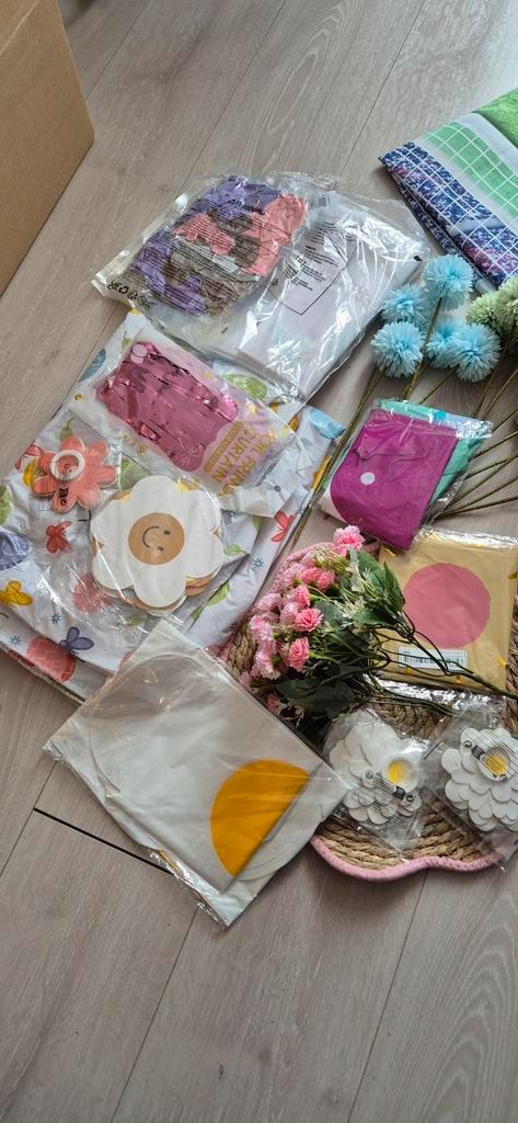 feestartikelen, Hobby en Vrije tijd, Feestartikelen, Nieuw, Versiering, Verjaardag, Ophalen of Verzenden