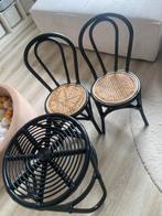 Super mooie rotan stoeltjes met tafel, Kinderen en Baby's, Ophalen of Verzenden, Zo goed als nieuw, Tafel(s) en Stoel(en)