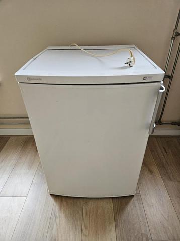 Koelkast tafelmodel Bauknecht beschikbaar voor biedingen