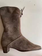 Te koop: leren laarzen, Hassia, taupe, maat 39, Ophalen of Verzenden, Zo goed als nieuw, Bruin, Hoge laarzen